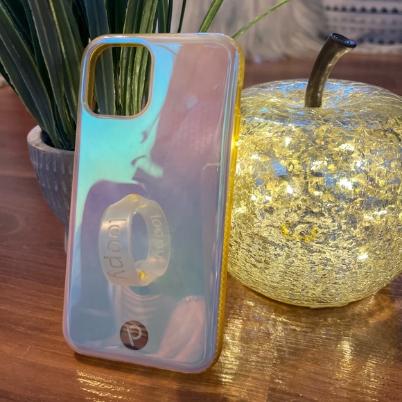 🌸Loopy Case for I Phone 11Pro. 🌸 - Picture 3 of 6